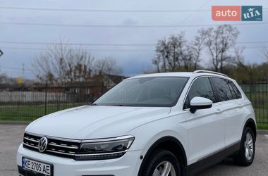 Позашляховик / Кросовер Volkswagen Tiguan 2018 в Дніпрі