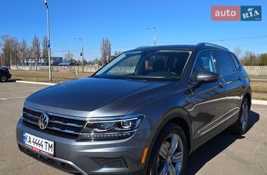 Позашляховик / Кросовер Volkswagen Tiguan 2018 в Києві