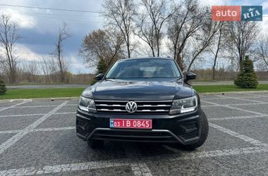 Внедорожник / Кроссовер Volkswagen Tiguan 2019 в Пирятине