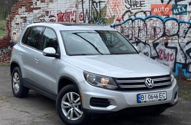 Внедорожник / Кроссовер Volkswagen Tiguan 2013 в Полтаве