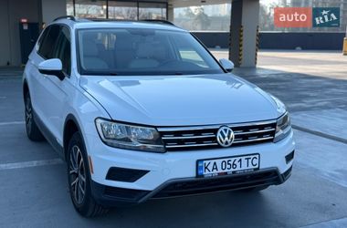 Внедорожник / Кроссовер Volkswagen Tiguan 2020 в Киеве