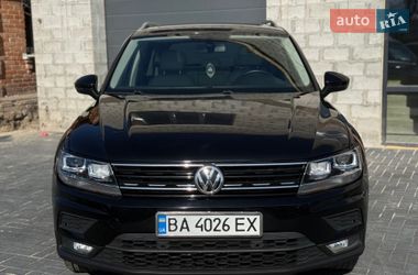 Позашляховик / Кросовер Volkswagen Tiguan 2017 в Кропивницькому