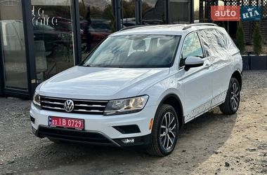 Позашляховик / Кросовер Volkswagen Tiguan 2017 в Луцьку