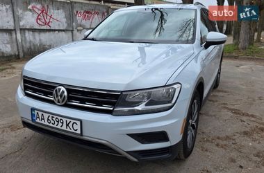 Внедорожник / Кроссовер Volkswagen Tiguan 2018 в Киеве