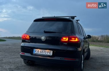 Позашляховик / Кросовер Volkswagen Tiguan 2015 в Києві