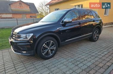Внедорожник / Кроссовер Volkswagen Tiguan 2018 в Стрые