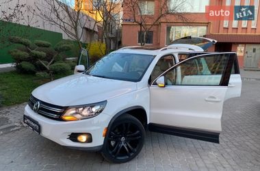 Позашляховик / Кросовер Volkswagen Tiguan 2012 в Луцьку