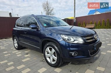 Внедорожник / Кроссовер Volkswagen Tiguan 2011 в Бучаче