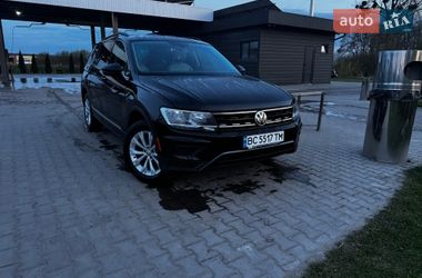 Позашляховик / Кросовер Volkswagen Tiguan 2017 в Пустомитах