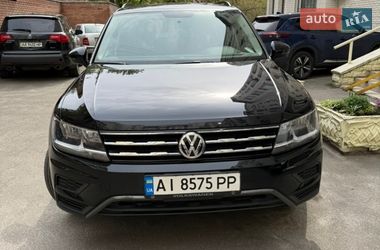 Позашляховик / Кросовер Volkswagen Tiguan 2021 в Києві