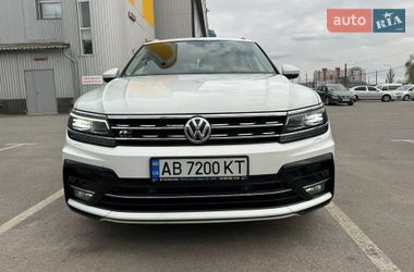 Внедорожник / Кроссовер Volkswagen Tiguan 2017 в Виннице