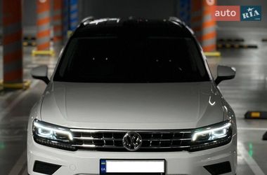 Внедорожник / Кроссовер Volkswagen Tiguan 2021 в Рава-Русской