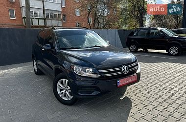 Внедорожник / Кроссовер Volkswagen Tiguan 2016 в Нежине