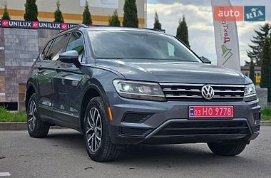 Внедорожник / Кроссовер Volkswagen Tiguan 2020 в Ровно
