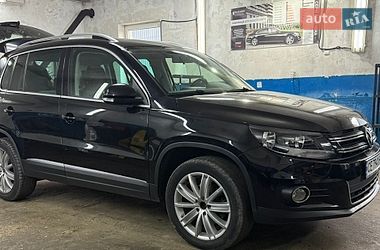 Внедорожник / Кроссовер Volkswagen Tiguan 2011 в Вижнице