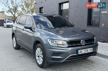 Внедорожник / Кроссовер Volkswagen Tiguan 2018 в Днепре