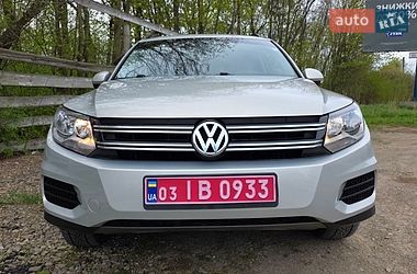 Позашляховик / Кросовер Volkswagen Tiguan 2015 в Коломиї