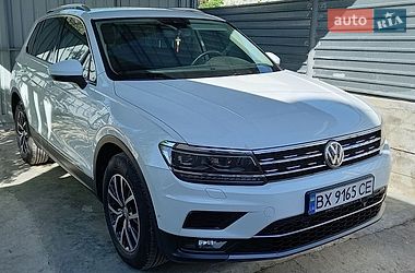 Позашляховик / Кросовер Volkswagen Tiguan 2017 в Кам'янець-Подільському