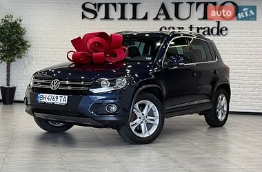 Внедорожник / Кроссовер Volkswagen Tiguan 2016 в Одессе