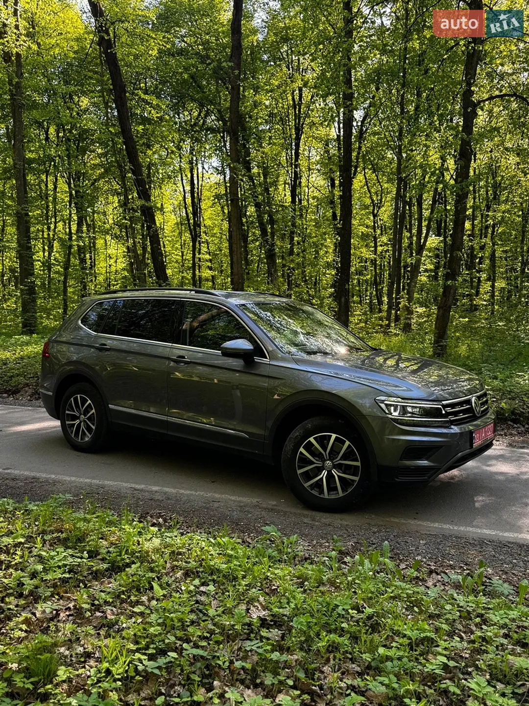 2020 Volkswagen Tiguan - мініатюра 9