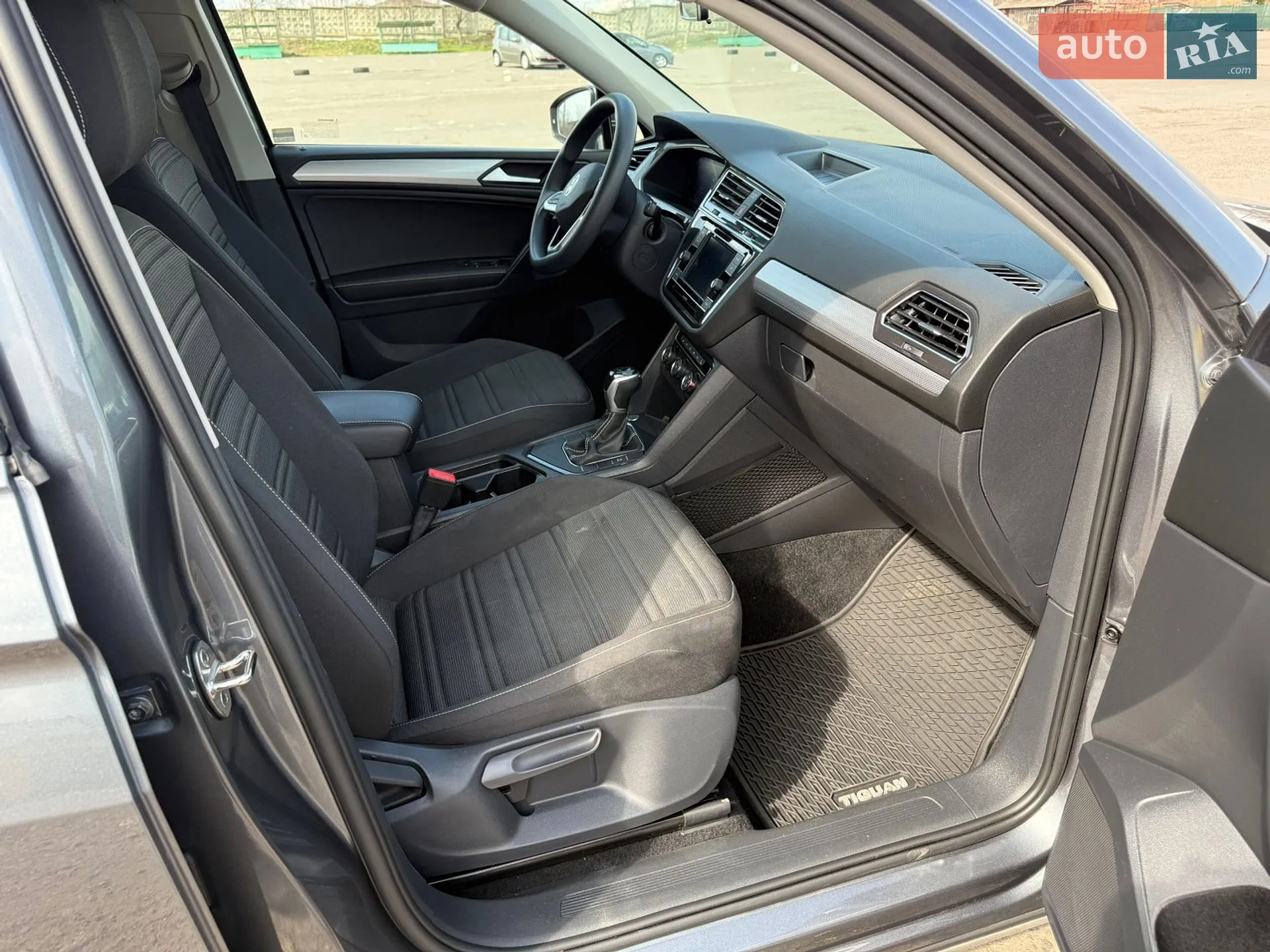 2021 Volkswagen Tiguan - мініатюра 44