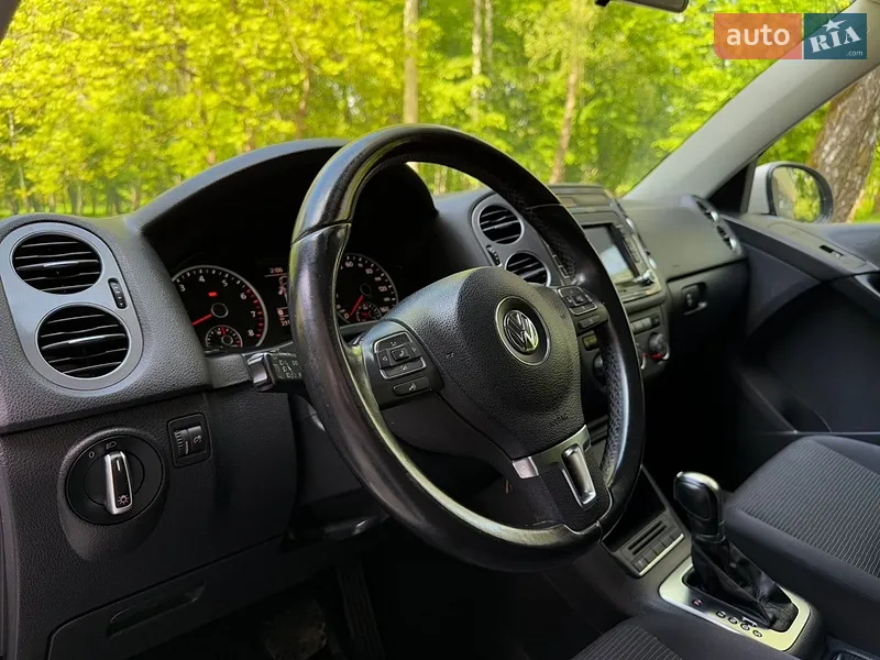 Volkswagen Tiguan 2012 VIN WVGAV7AX7DW543709 фото оголошення 28 з 117