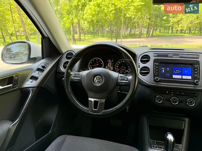 Volkswagen Tiguan 2012 VIN WVGAV7AX7DW543709 фото оголошення 50 з 117