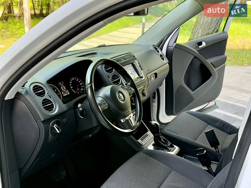 Volkswagen Tiguan 2012 VIN WVGAV7AX7DW543709 фото оголошення 61 з 117