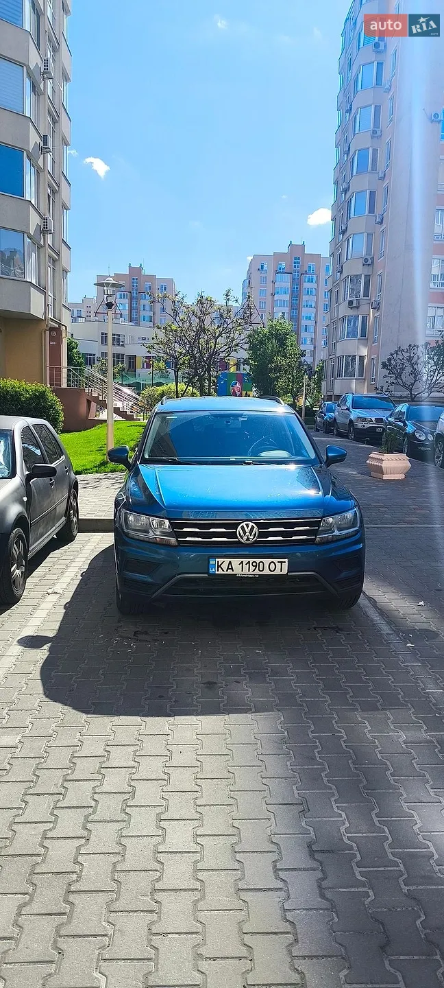 2019 Volkswagen Tiguan - мініатюра 2