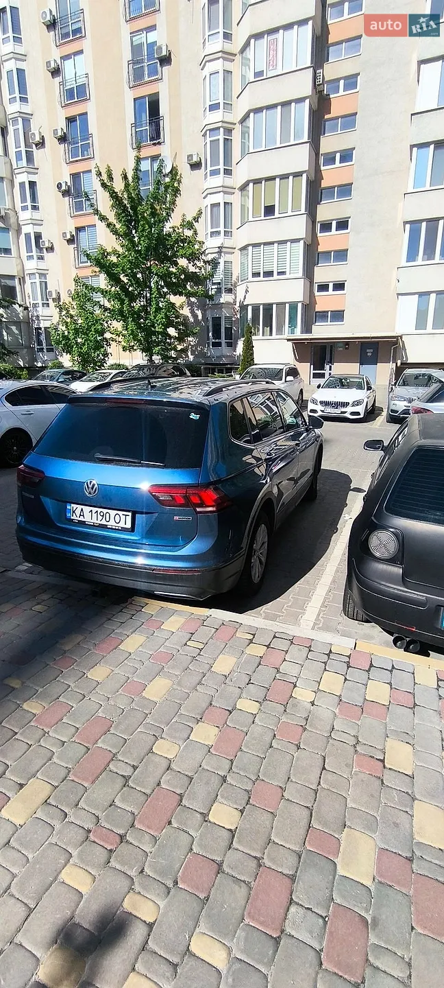 2019 Volkswagen Tiguan - мініатюра 8