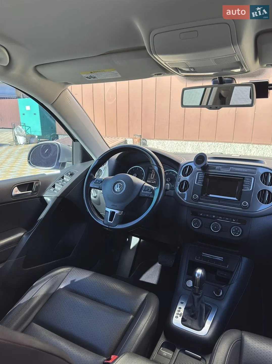 2016 Volkswagen Tiguan - мініатюра 12