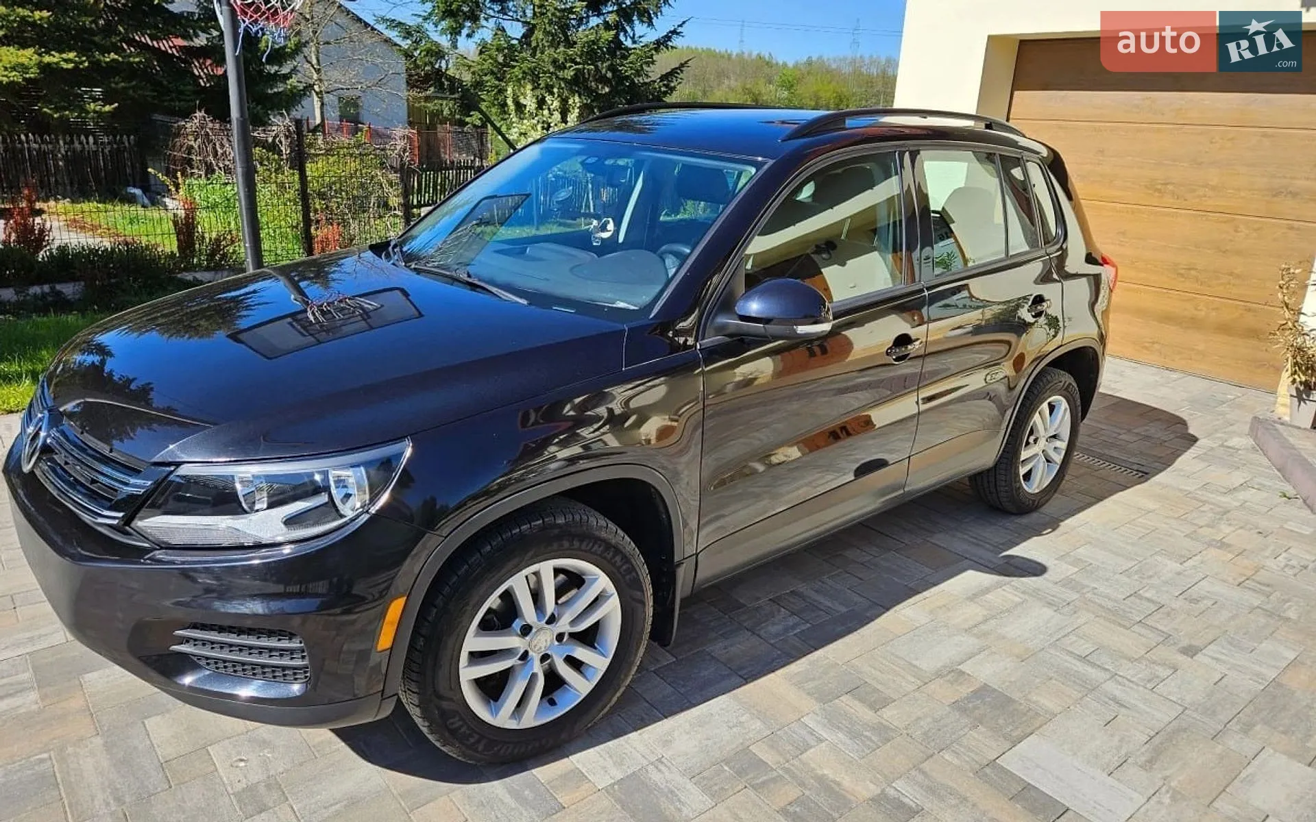 2016 Volkswagen Tiguan - фото 1
