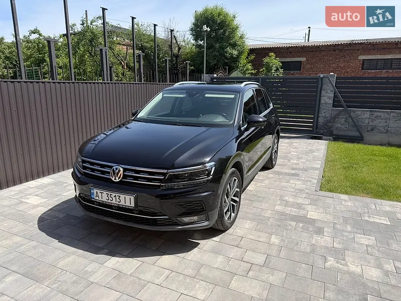 Volkswagen Tiguan 2019 VIN WVGZZZ5NZKW898447 фото оголошення 3 з 60