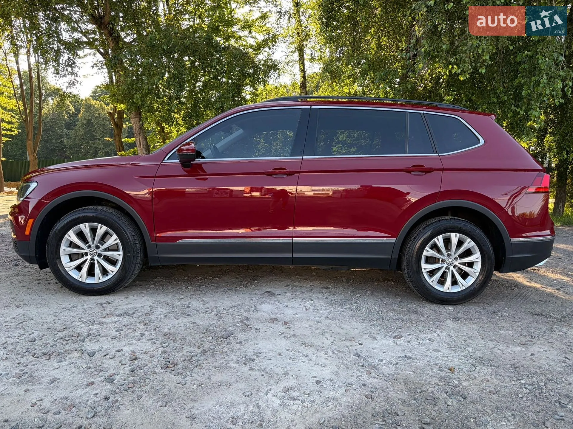 2018 Volkswagen Tiguan - мініатюра 10