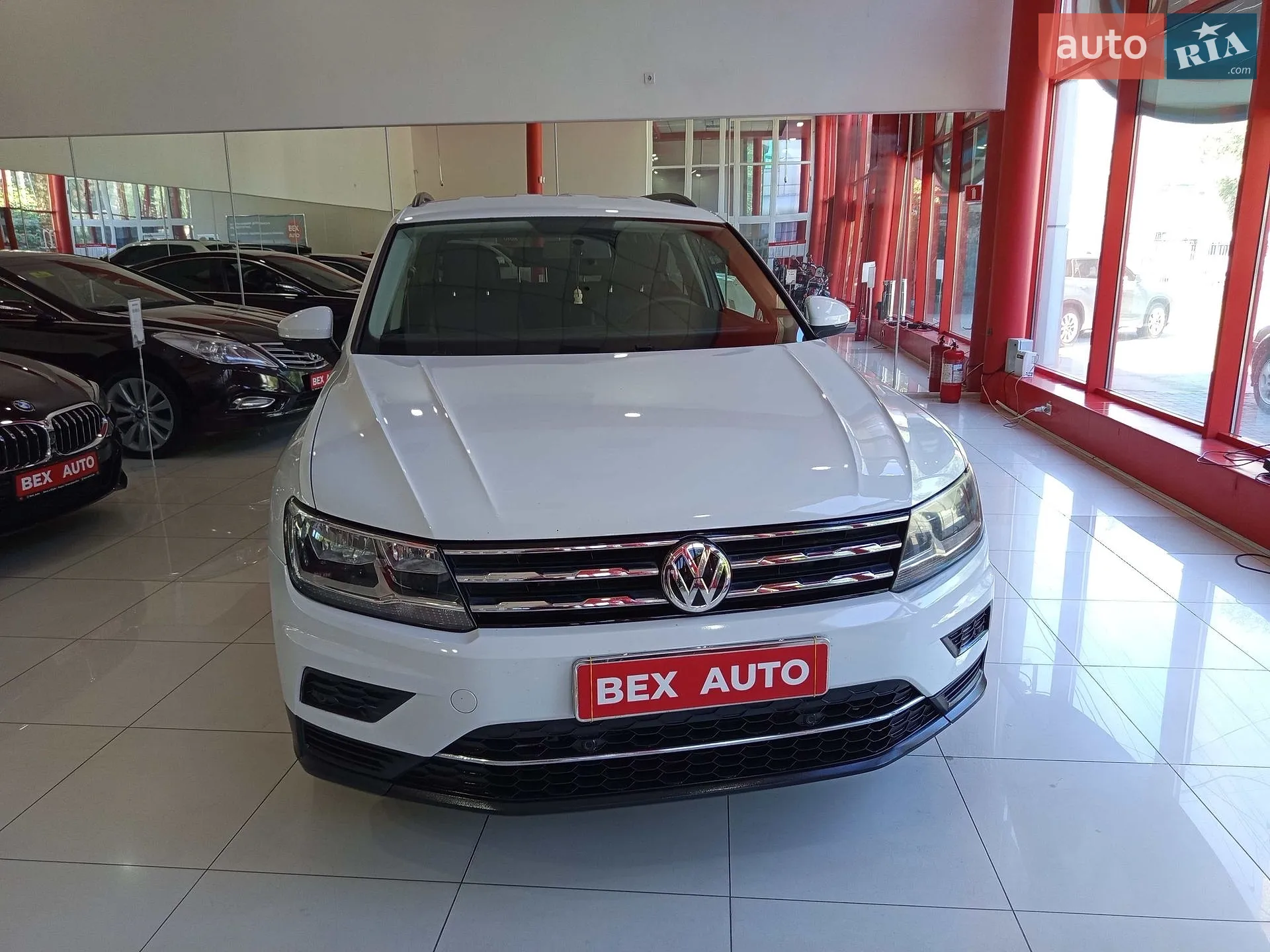 2019 Volkswagen Tiguan - мініатюра 10