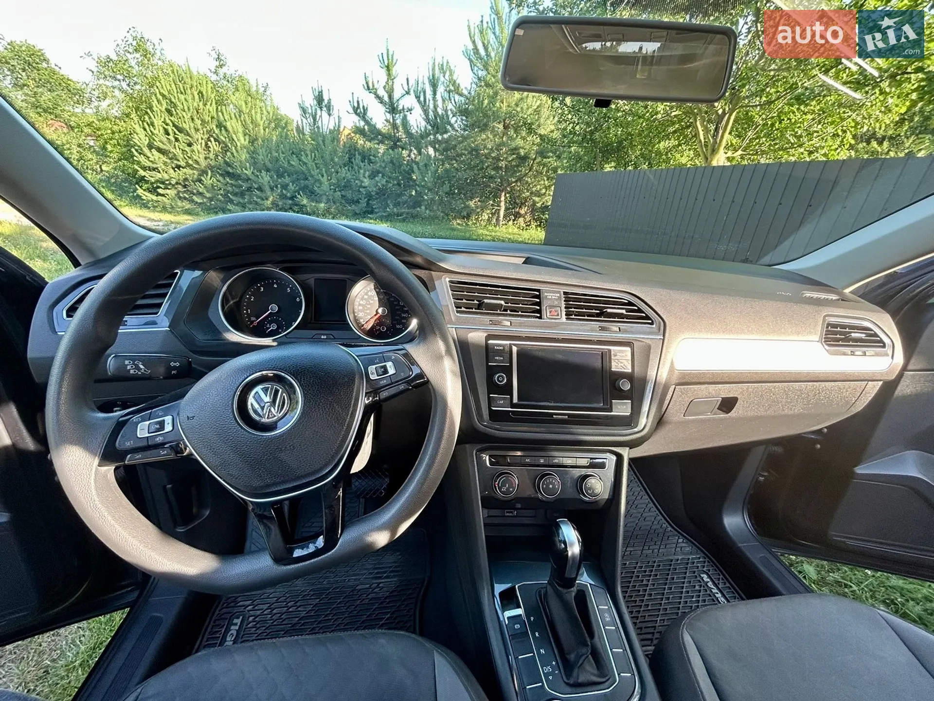 2018 Volkswagen Tiguan - мініатюра 16
