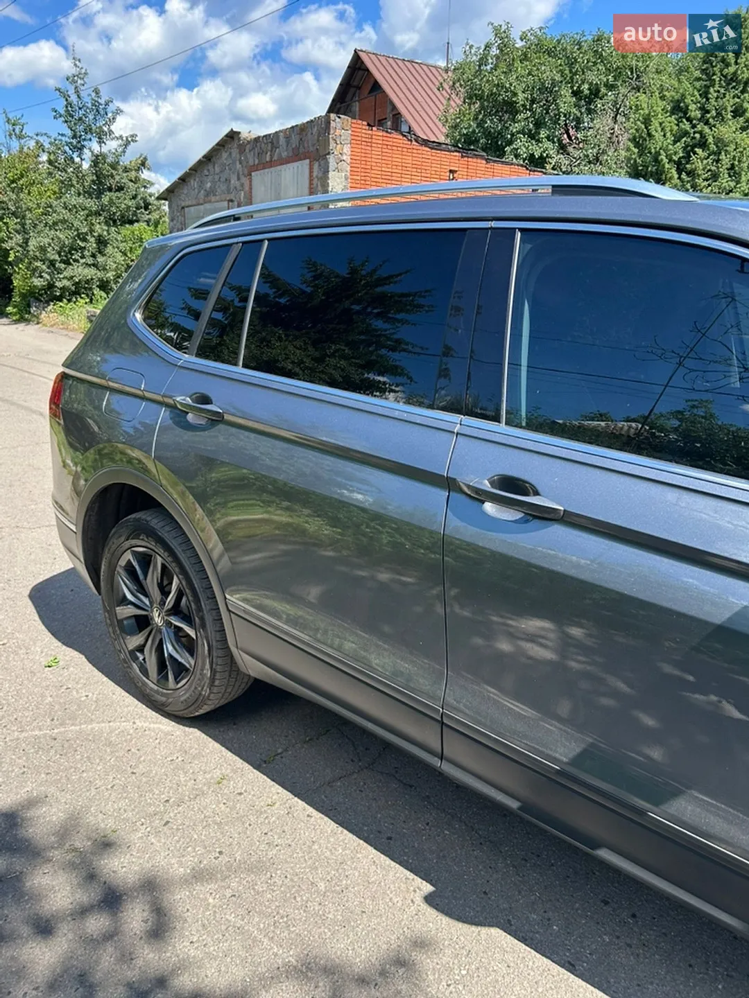 2022 Volkswagen Tiguan - мініатюра 12