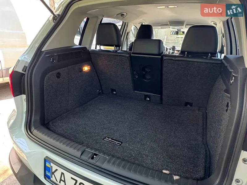 Volkswagen Tiguan 2016 VIN WVGBV7AX4GW578281 фото оголошення 21 з 92