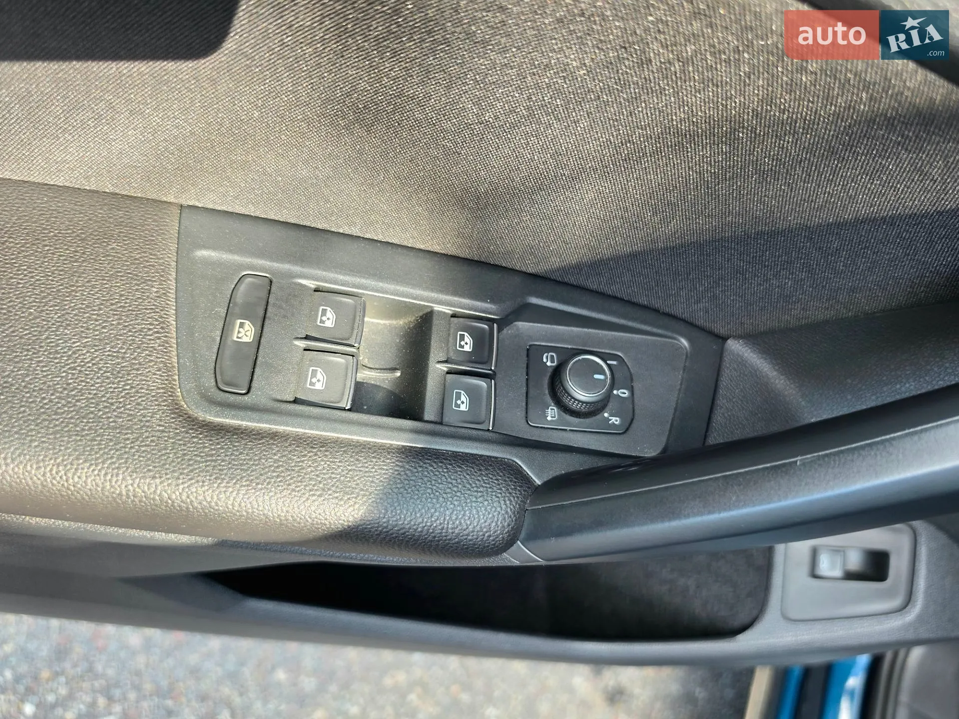 2021 Volkswagen Tiguan - мініатюра 21
