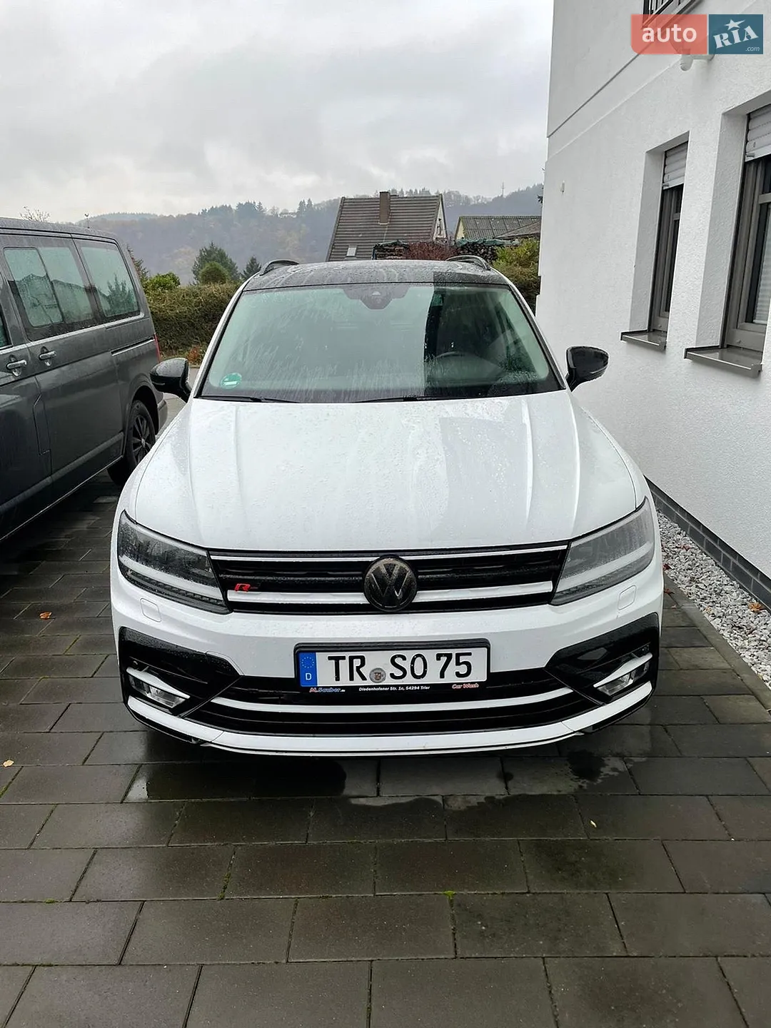 2017 Volkswagen Tiguan - мініатюра 11
