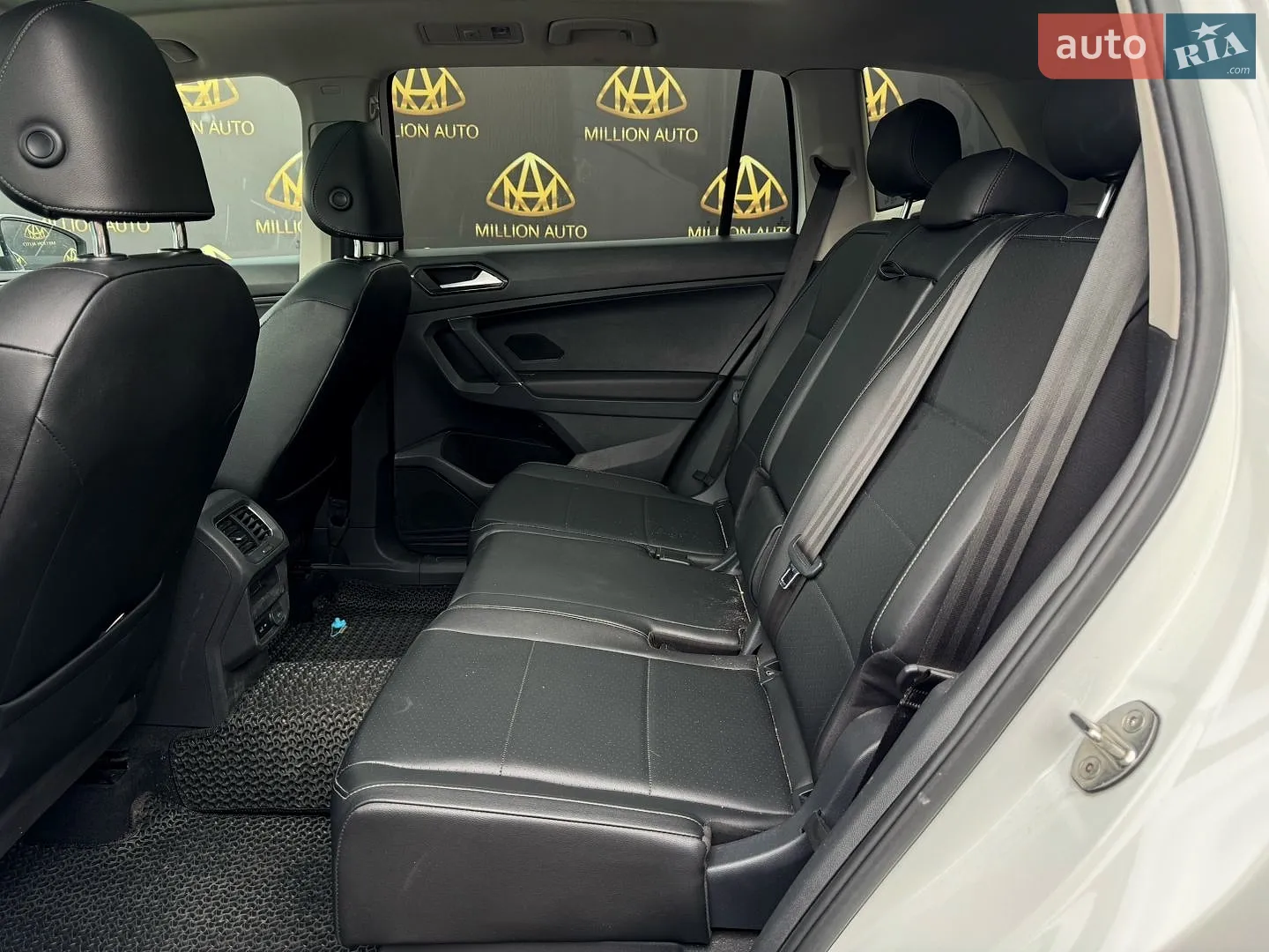 2018 Volkswagen Tiguan - мініатюра 13