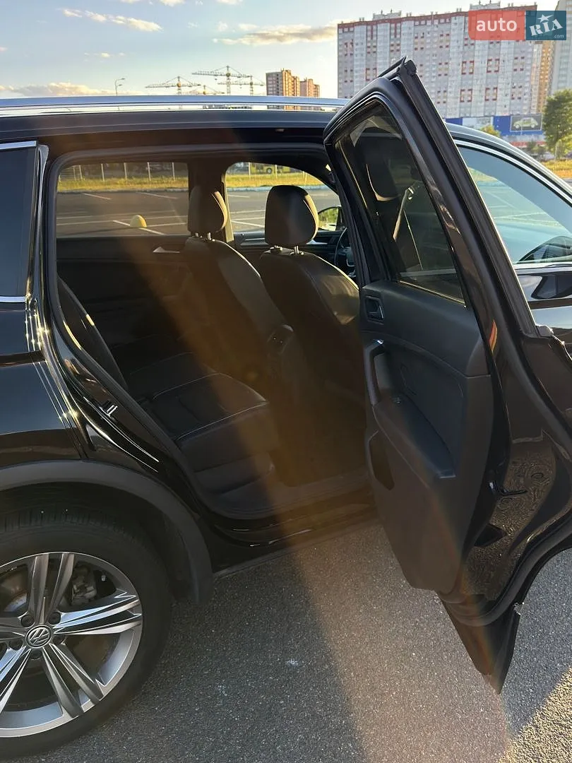 2019 Volkswagen Tiguan - мініатюра 39
