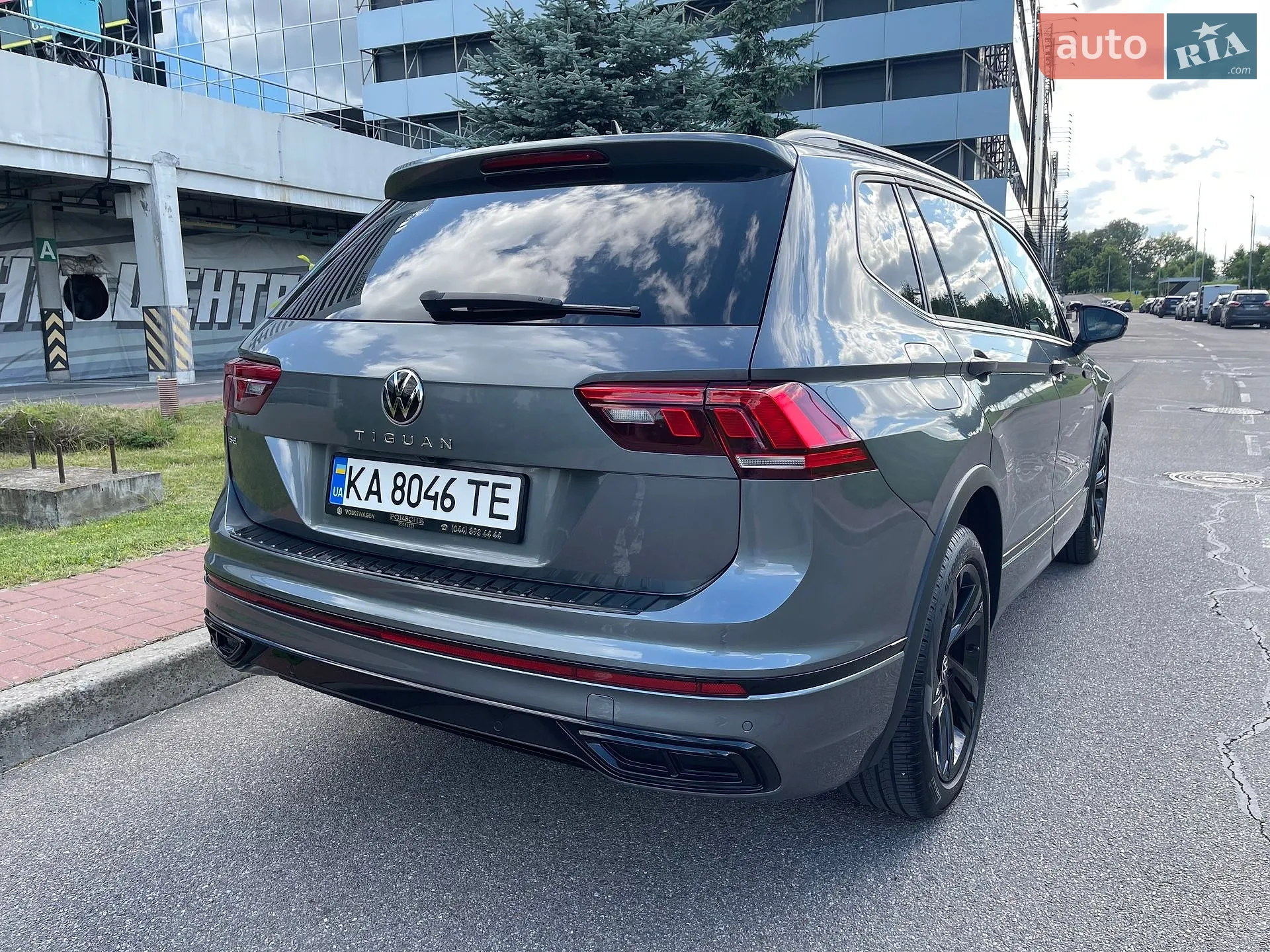 2023 Volkswagen Tiguan - мініатюра 14