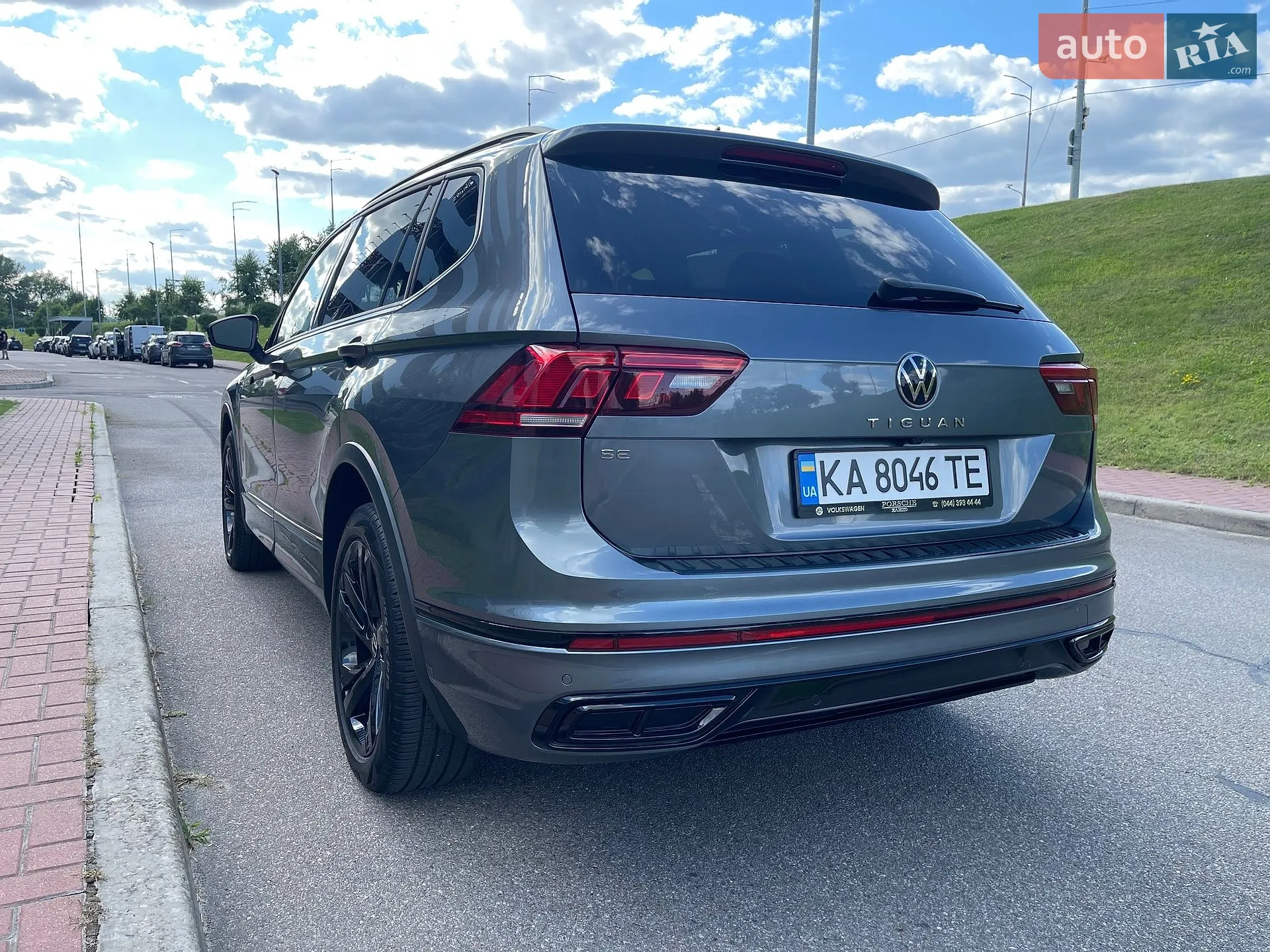 2023 Volkswagen Tiguan - мініатюра 16