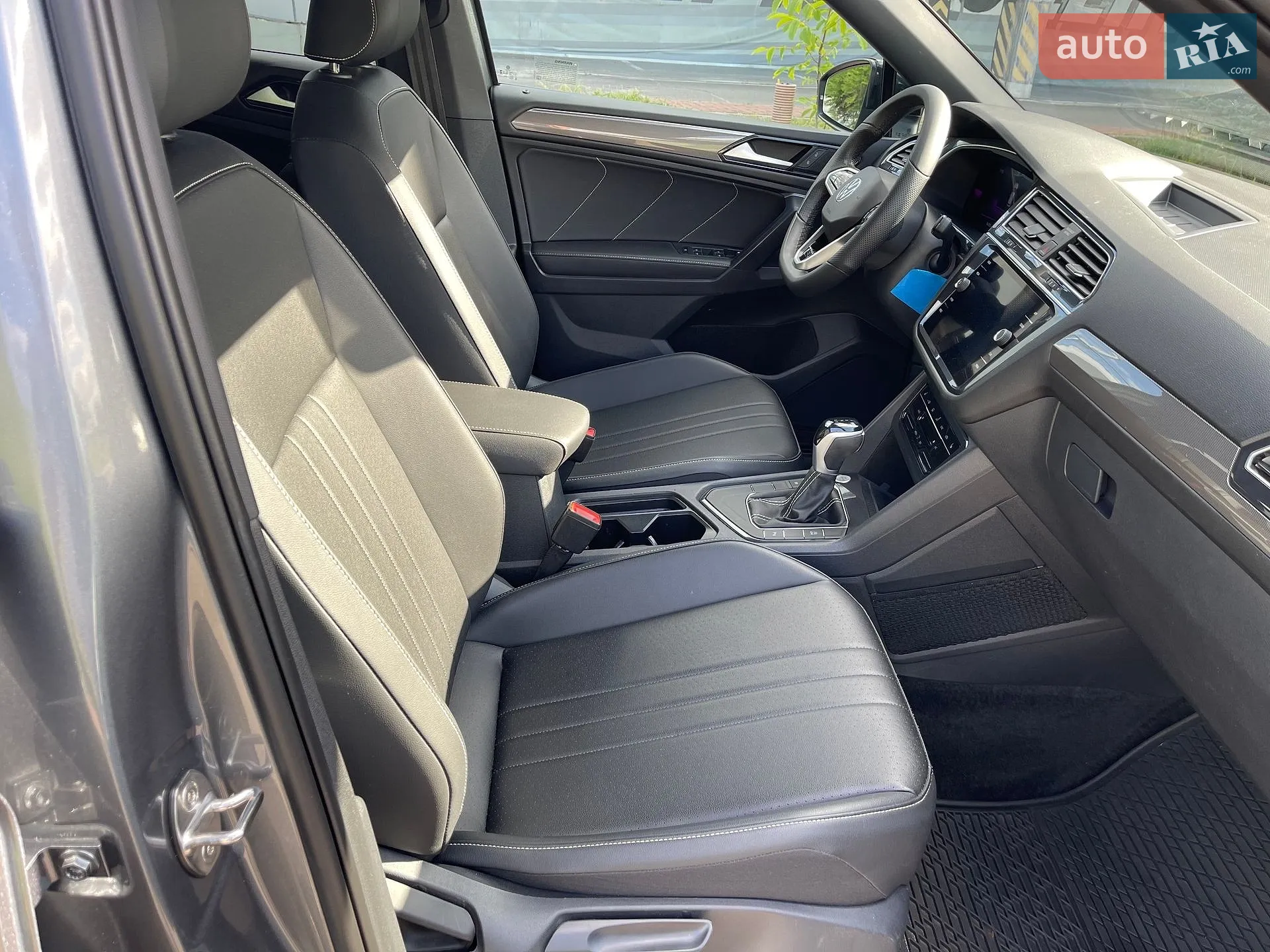 2023 Volkswagen Tiguan - мініатюра 35