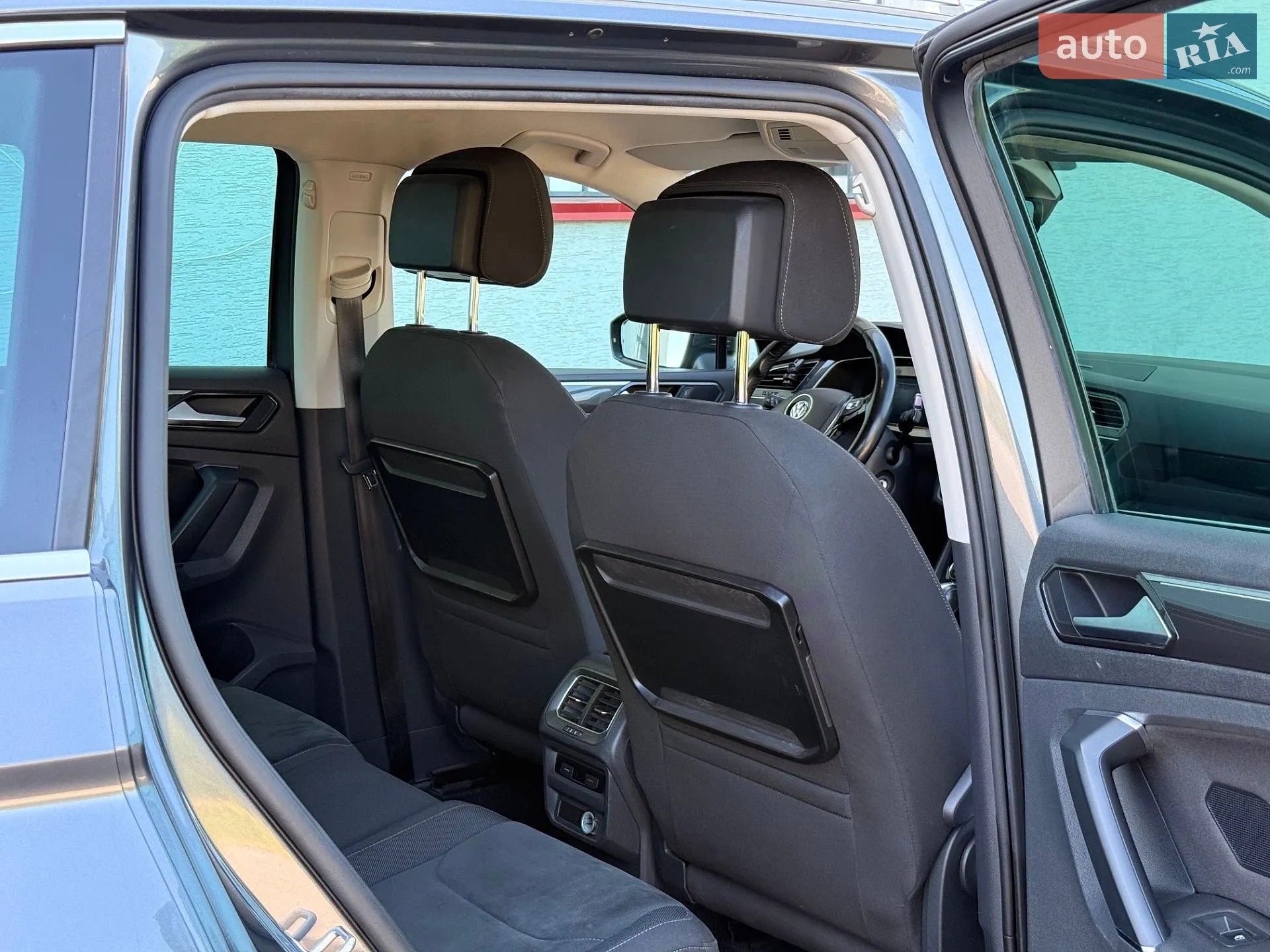 2017 Volkswagen Tiguan - мініатюра 41