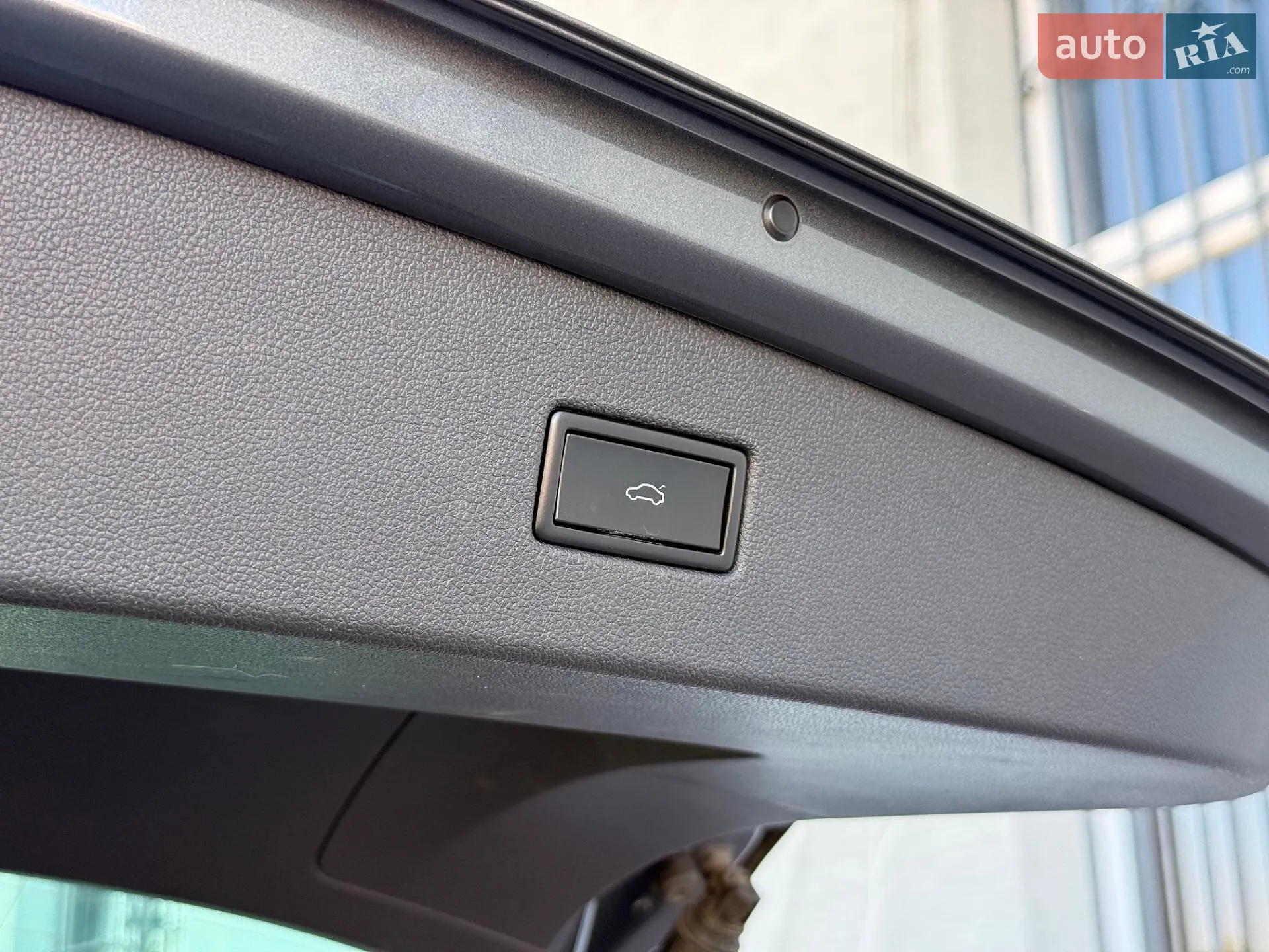 2017 Volkswagen Tiguan - мініатюра 49