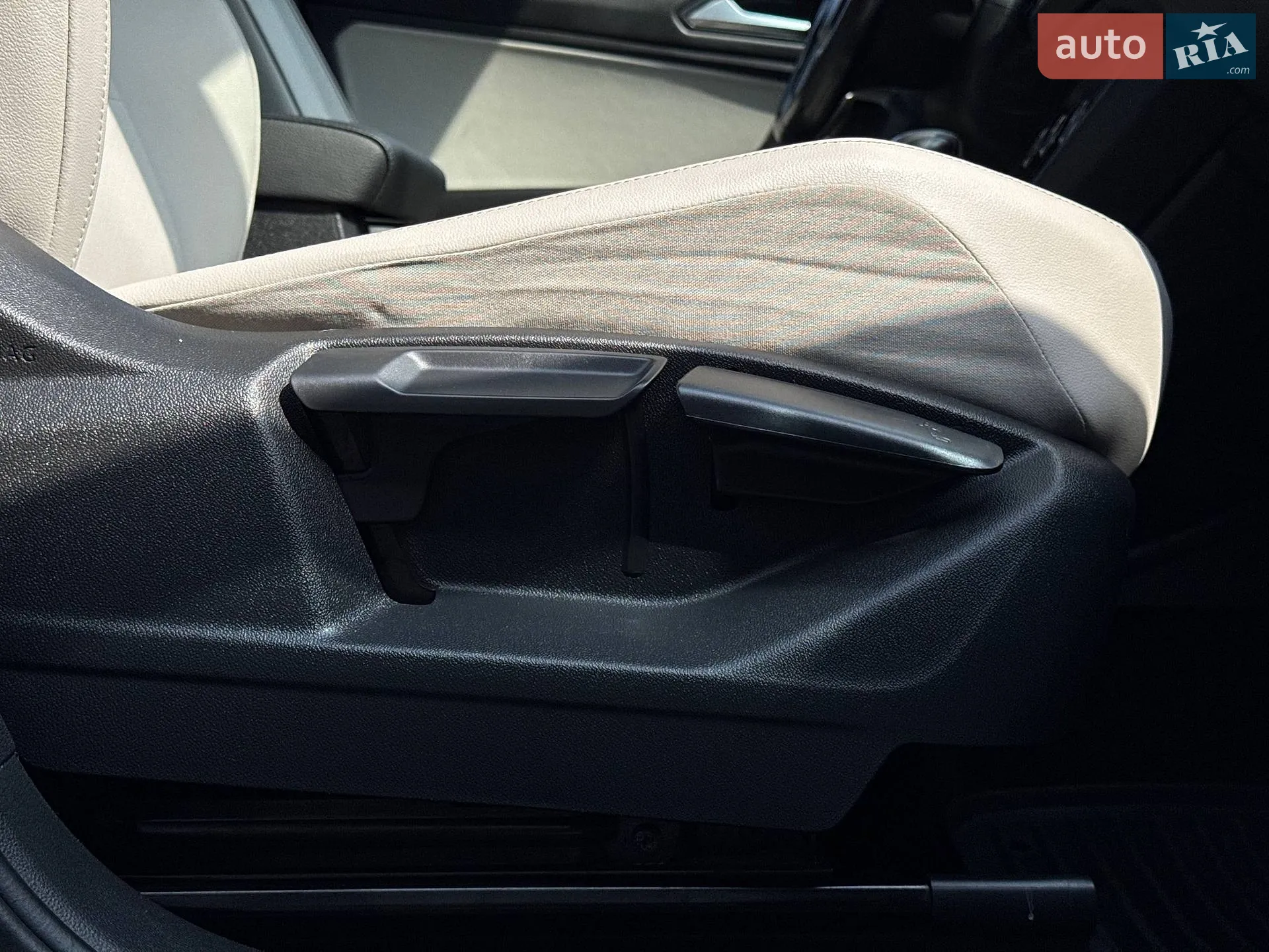 2017 Volkswagen Tiguan - мініатюра 77