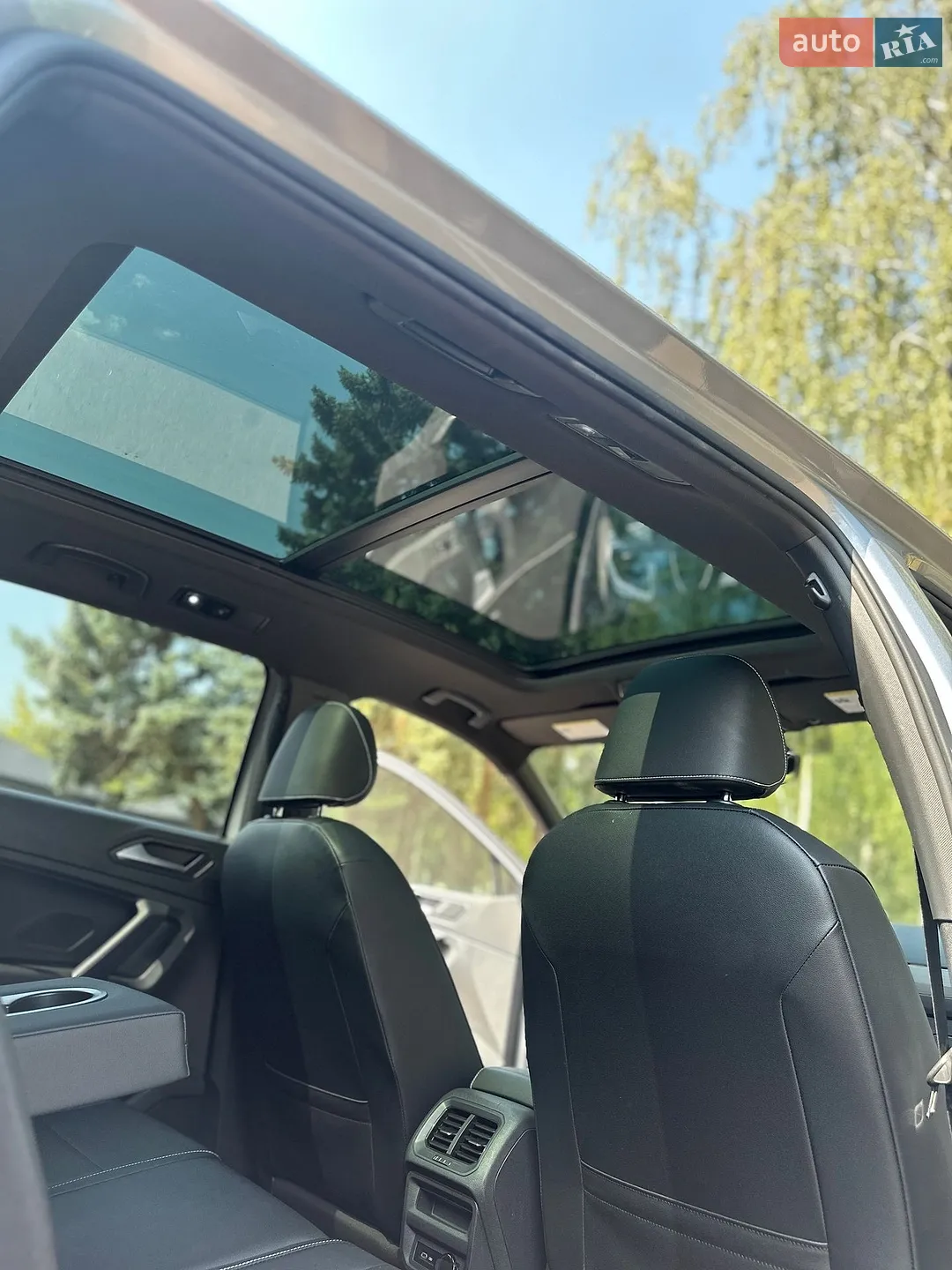 2020 Volkswagen Tiguan - мініатюра 21