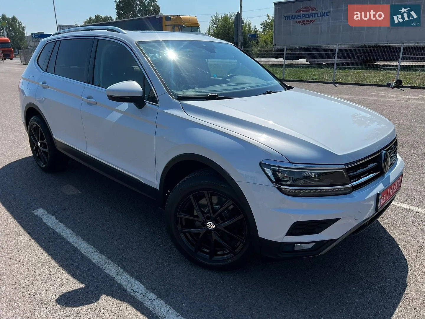 2018 Volkswagen Tiguan - мініатюра 16